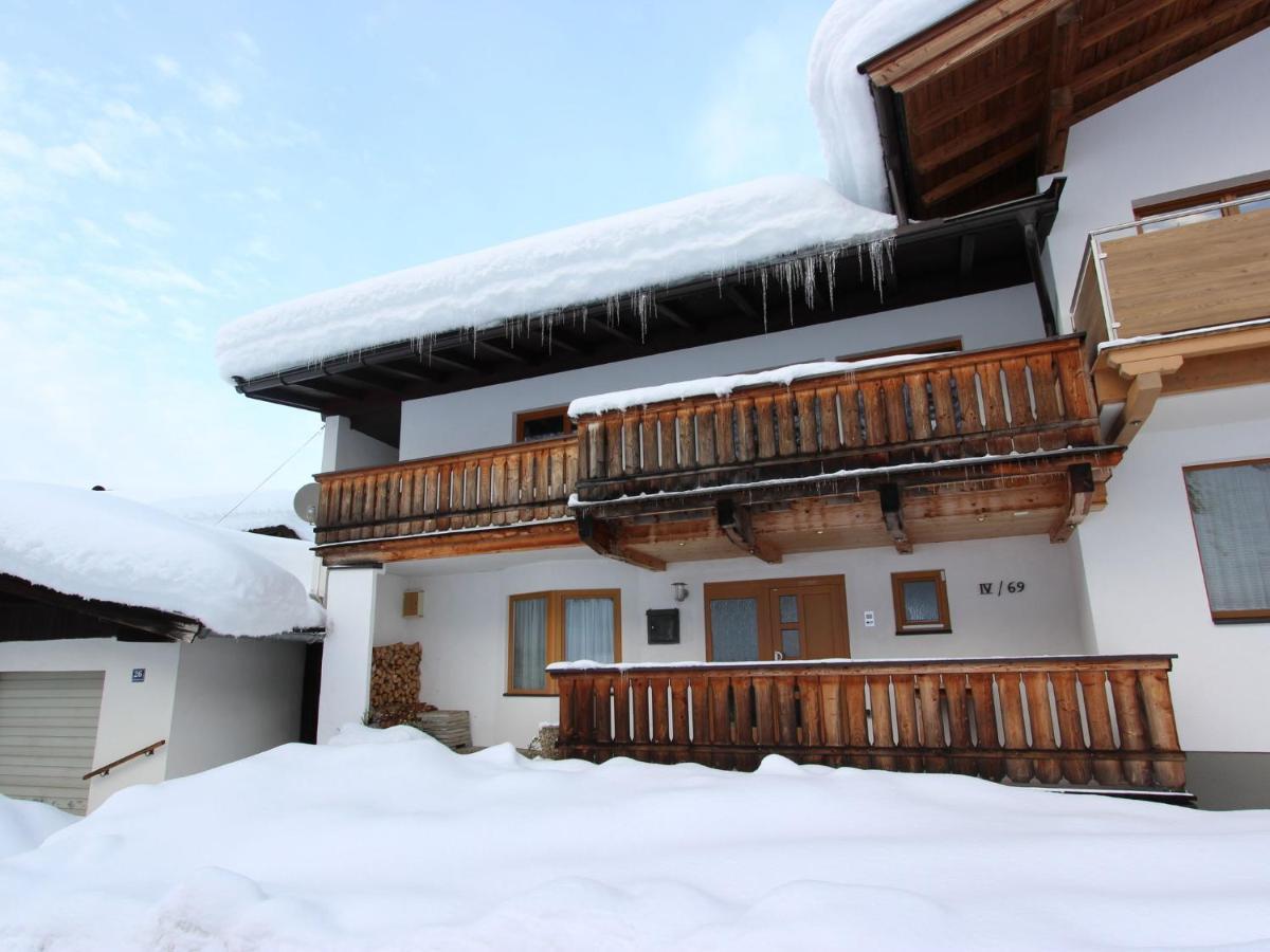Boutique Apartment In Brixen With Mountain View ブリクセン イン ターレ エクステリア 写真