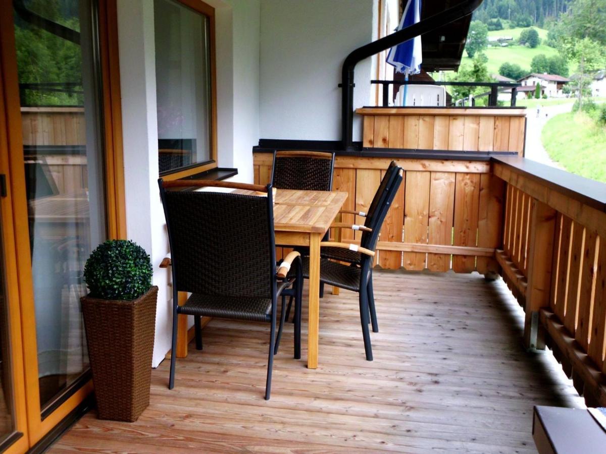Boutique Apartment In Brixen With Mountain View ブリクセン イン ターレ エクステリア 写真