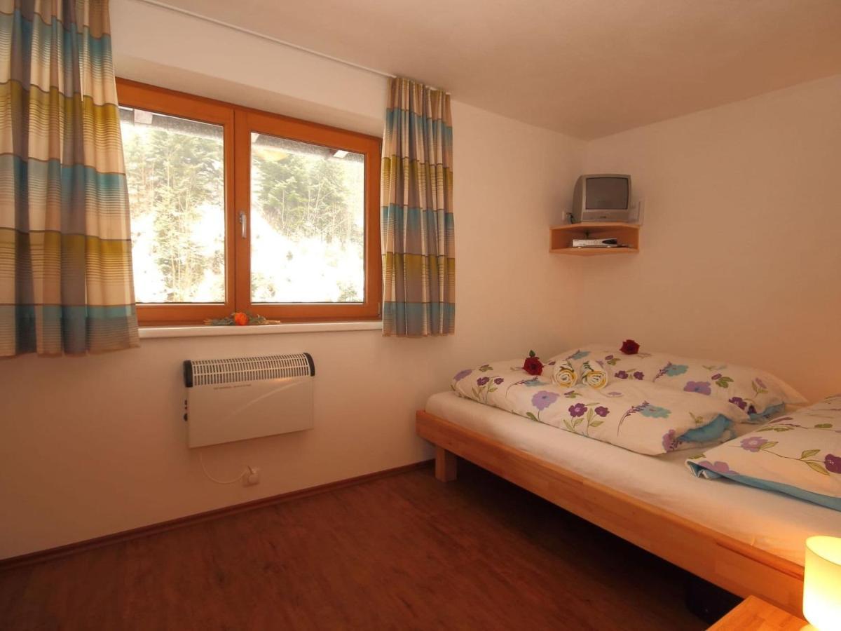 Boutique Apartment In Brixen With Mountain View ブリクセン イン ターレ エクステリア 写真