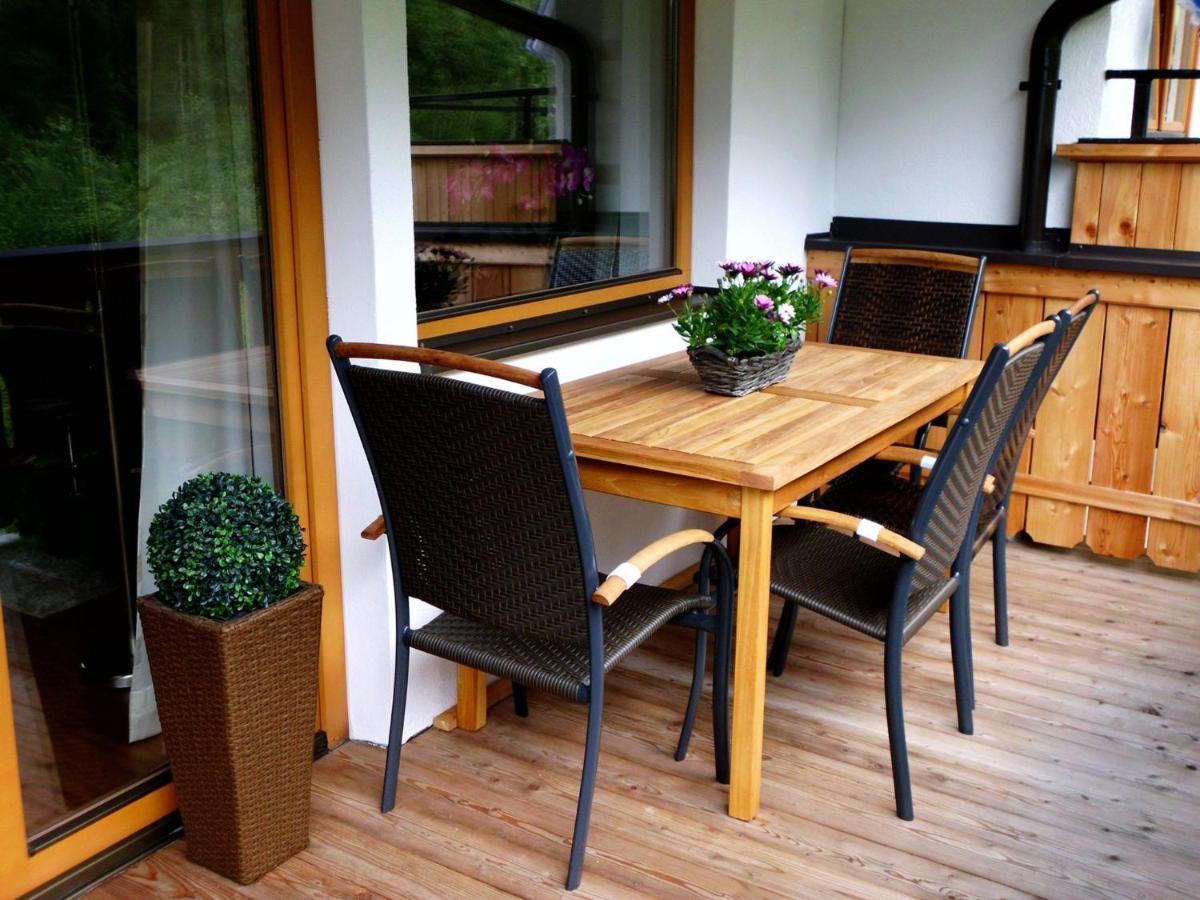 Boutique Apartment In Brixen With Mountain View ブリクセン イン ターレ エクステリア 写真