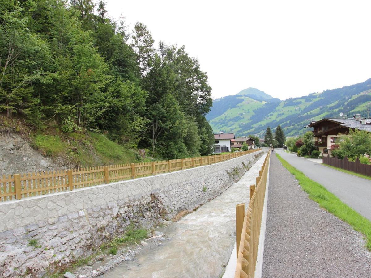 Boutique Apartment In Brixen With Mountain View ブリクセン イン ターレ エクステリア 写真